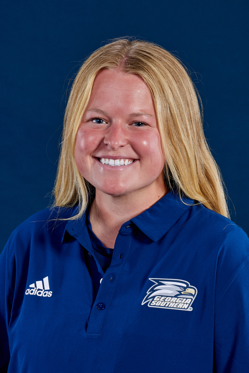 Lexi Uhrhan ♦ Assistant Coach